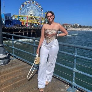 Meet your Posher, Caila